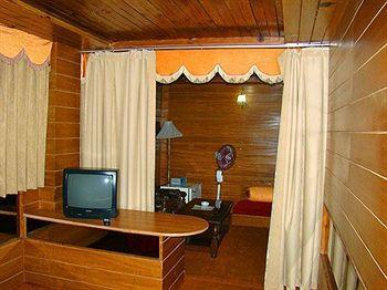 Chandermukhi Hotel Manāli Dış mekan fotoğraf